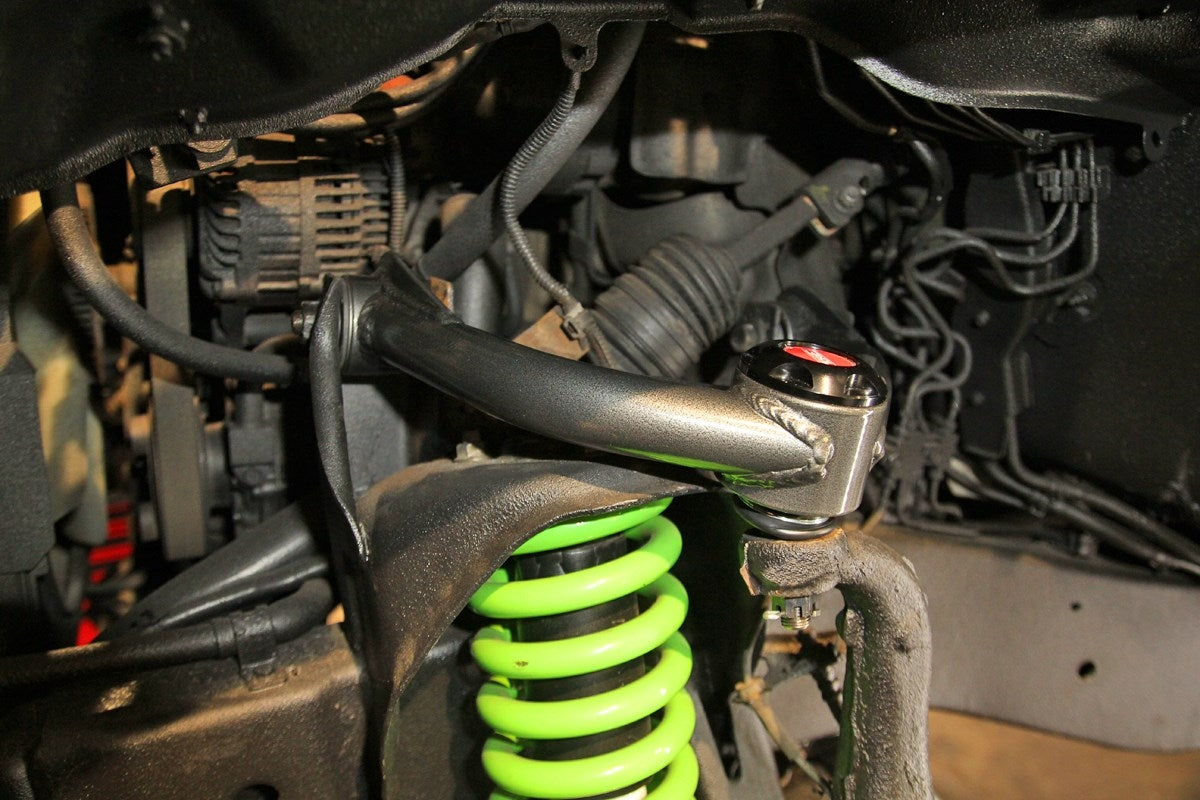 Verstärkte Querlenker für Nissan Navara D23 & D40