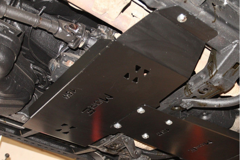 Stahl Unterfahrschutz Verteilergetriebe Toyota Land Cruiser J150