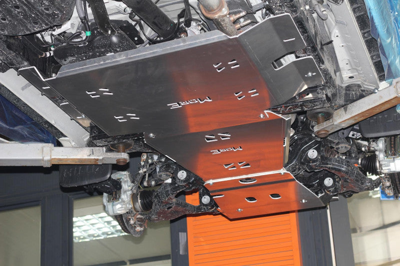 Protection moteur et direction en acier Toyota Hilux 8 Revo