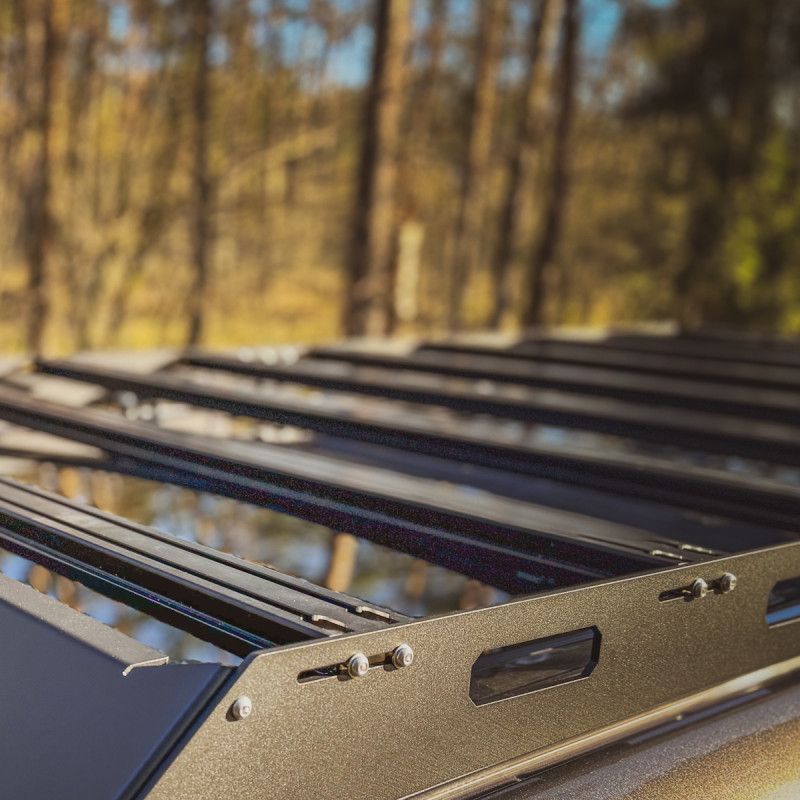 Toyota Land Cruiser 120 125 / Lexus LX 470 Low Profile Dachträger 5-Türer