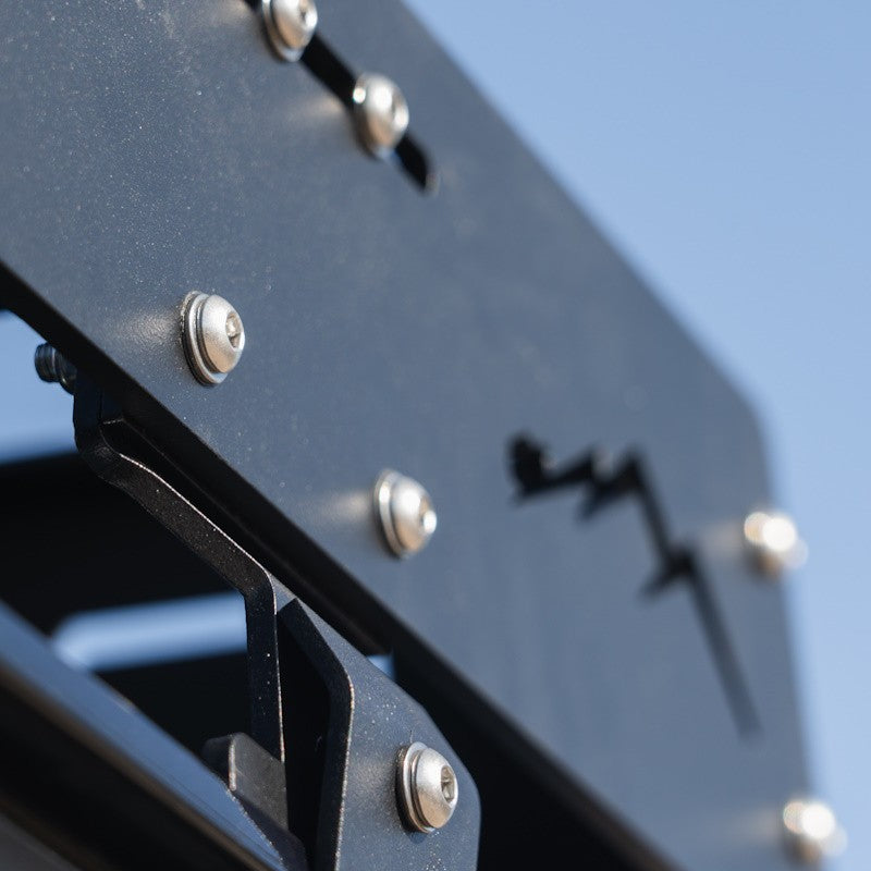 Toyota Land Cruiser 80 / Lexus LX 450 Low Profile Roof Rack