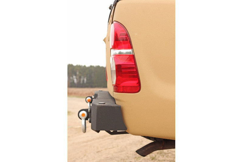 Stahl-Heckstoßstange Toyota Hilux 7 Vigo